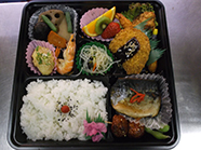 仕出し弁当(2)